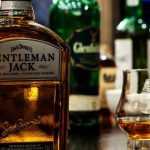 Cách phân biệt rượu ngoại thật và giả